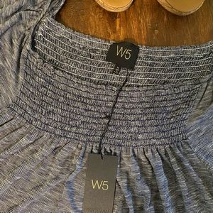 Anthropologie W5 Navy/white top XL